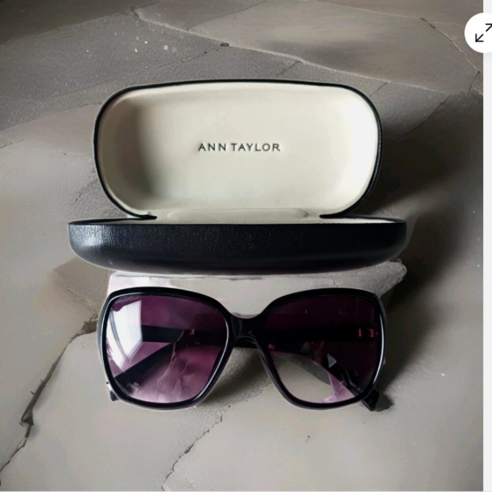 Ann Taylor Sunglasses CO1 58-15-140 Dark Brown Full Rim with Original Case